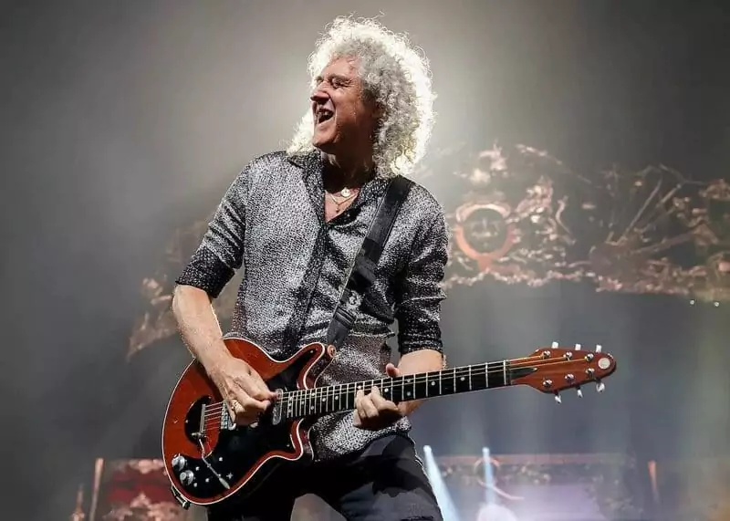 Brian May's outstanding performance.