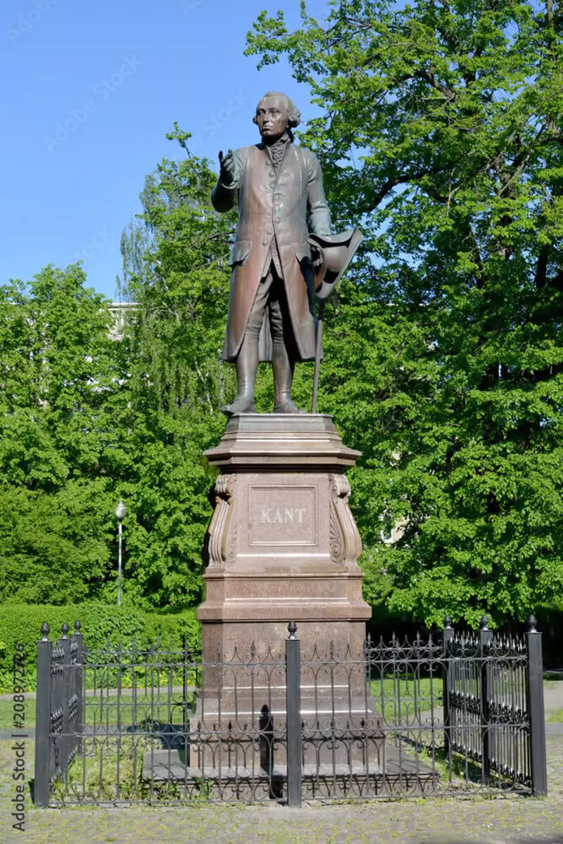Statue of Immanuel Kant. 