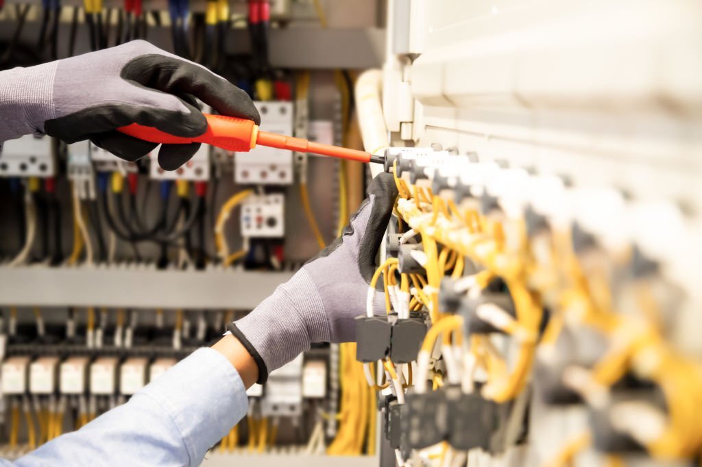 Electrical engineer iq 115